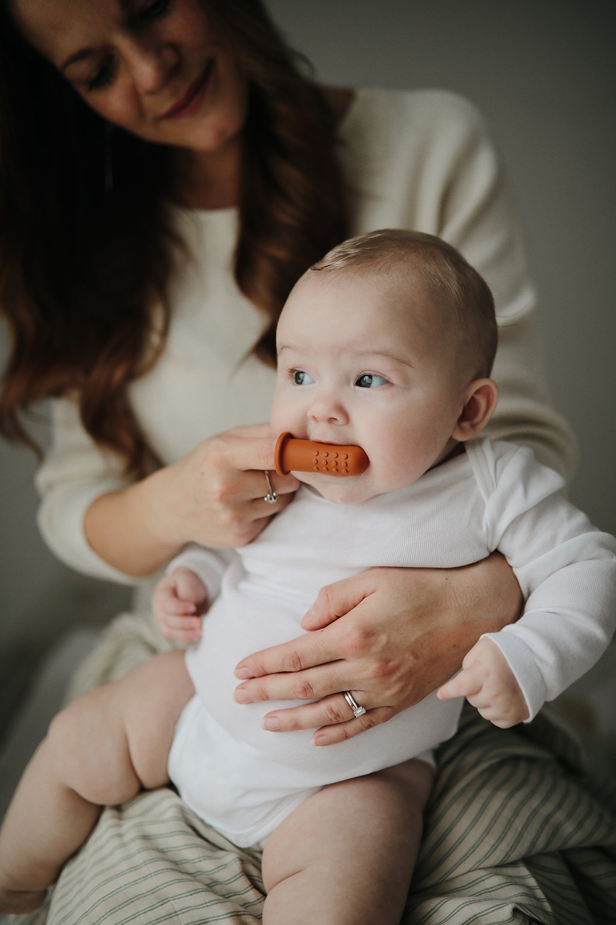 finger toothbrush